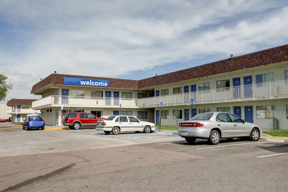Motel6 Denver, CO - Airport 40/46