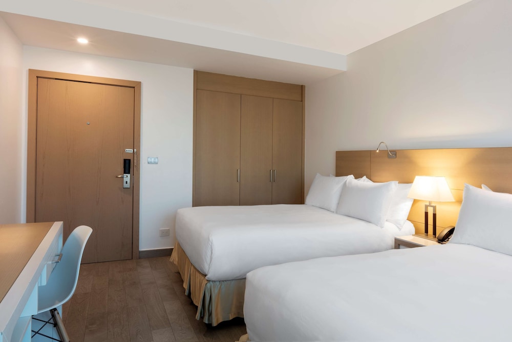 DoubleTree by Hilton Mazatlan 26/81