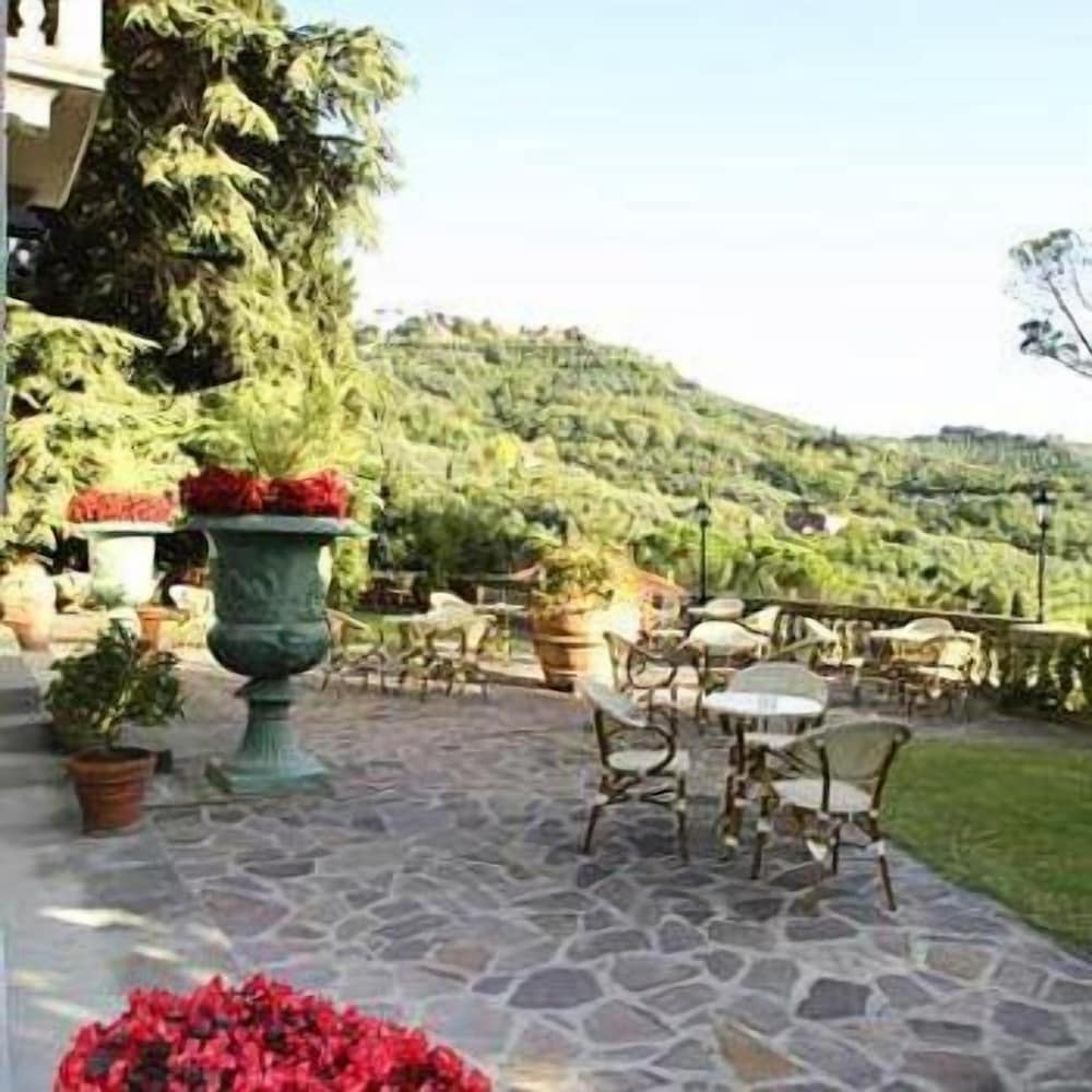 Villa Maria 34/40