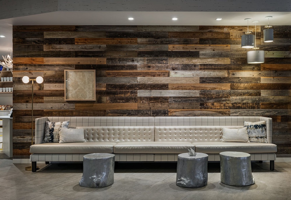 Hotel Zero Degrees Danbury 19/37