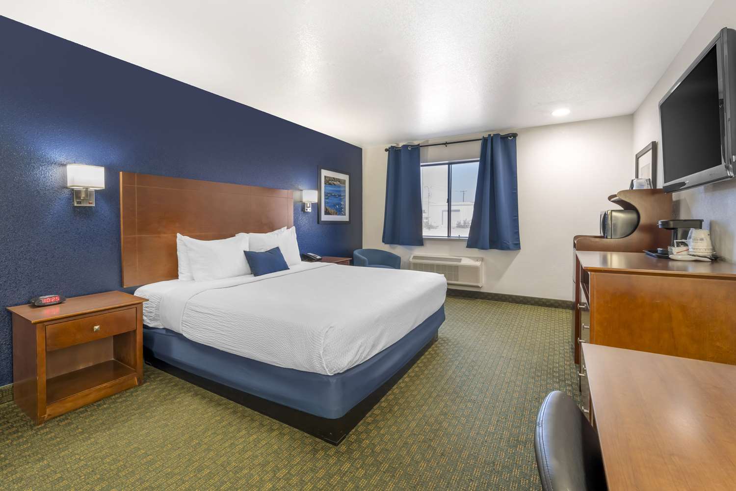 Room, King Bed, Sofa