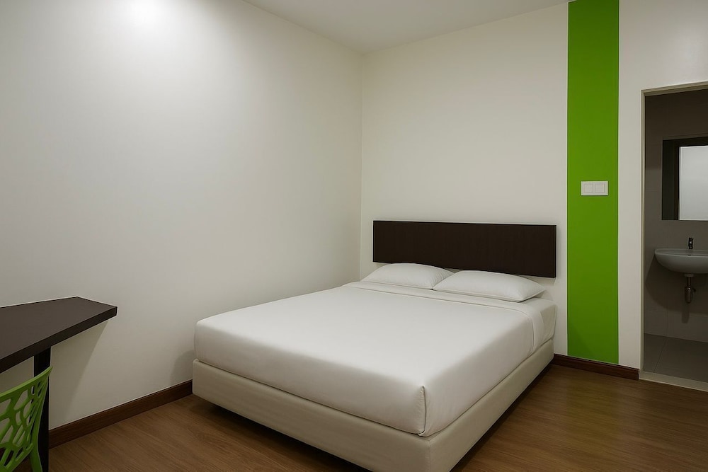Apple Inn Hotel 28/59