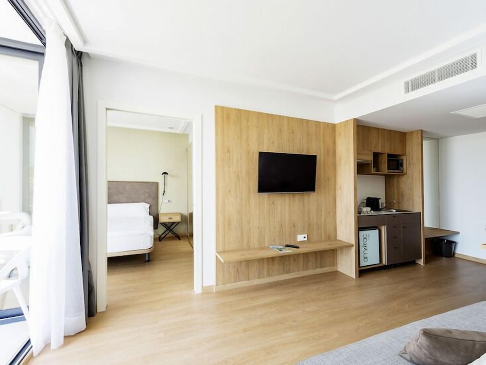 Kyrat Amarac Suites 29/41