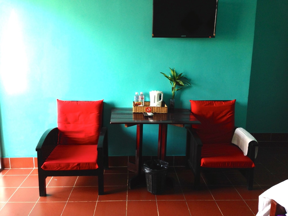 River Dolphin Hotel 45/52