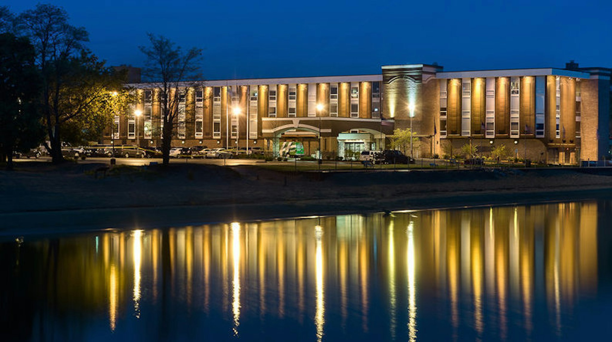 Delamar Traverse City 44/50