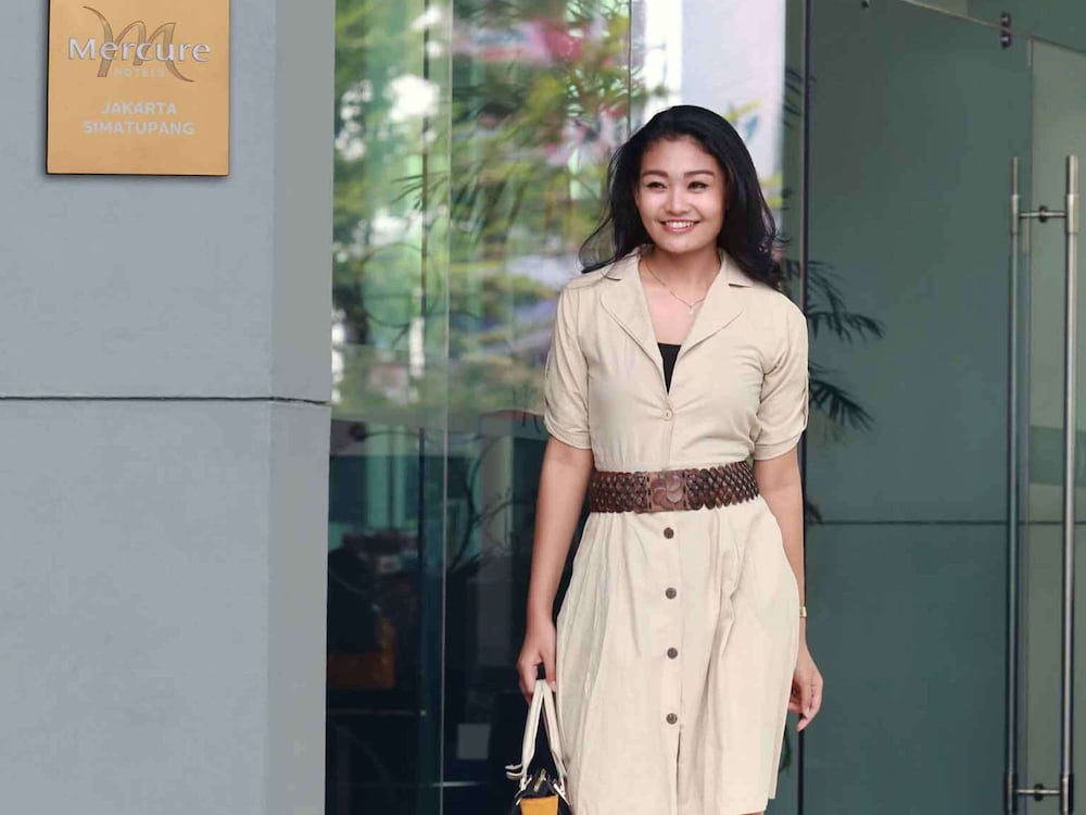 MERCURE JAKARTA SIMATUPANG 10/72