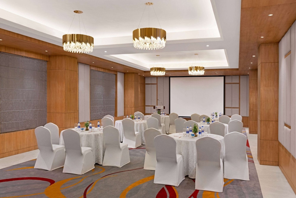 Ramada Encore by Wyndham Kathmandu Thamel 38/50