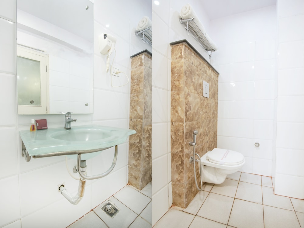 Aishwarya Suites 66/68