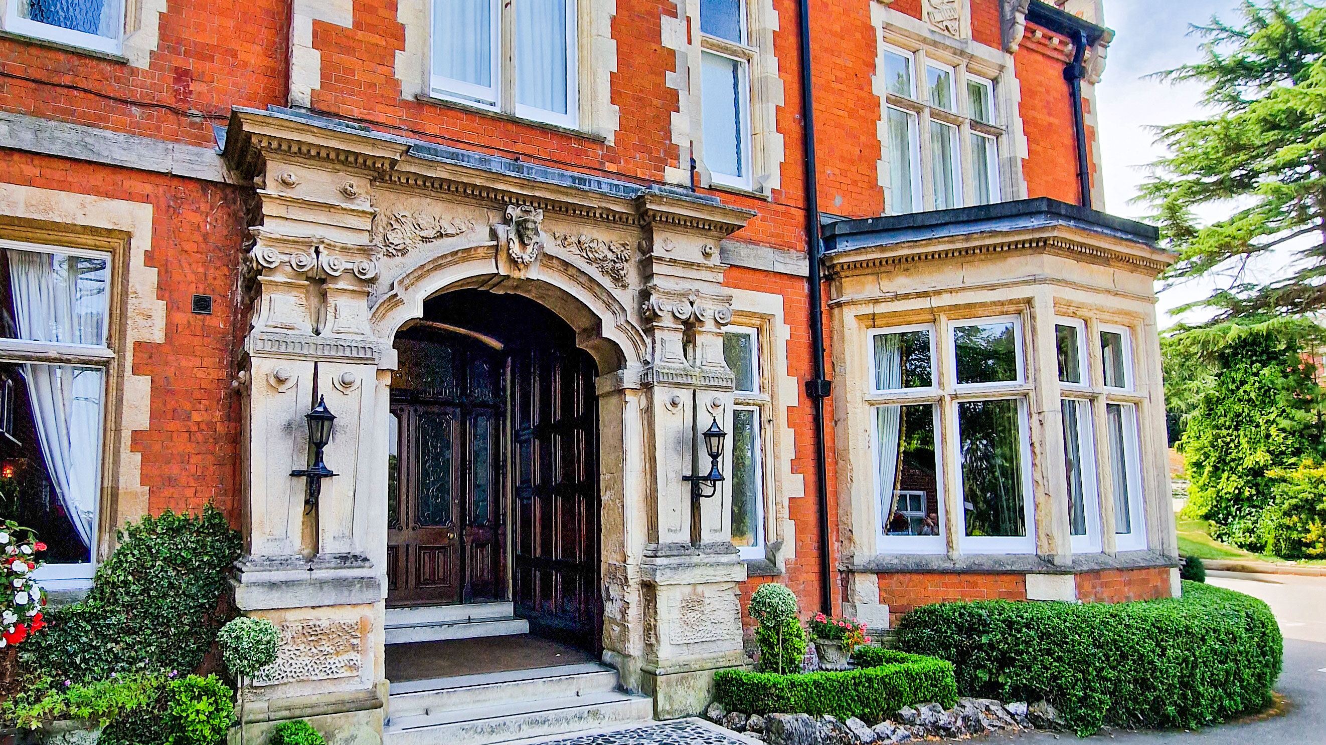 CBH Oaklands Hall Hotel 1/33