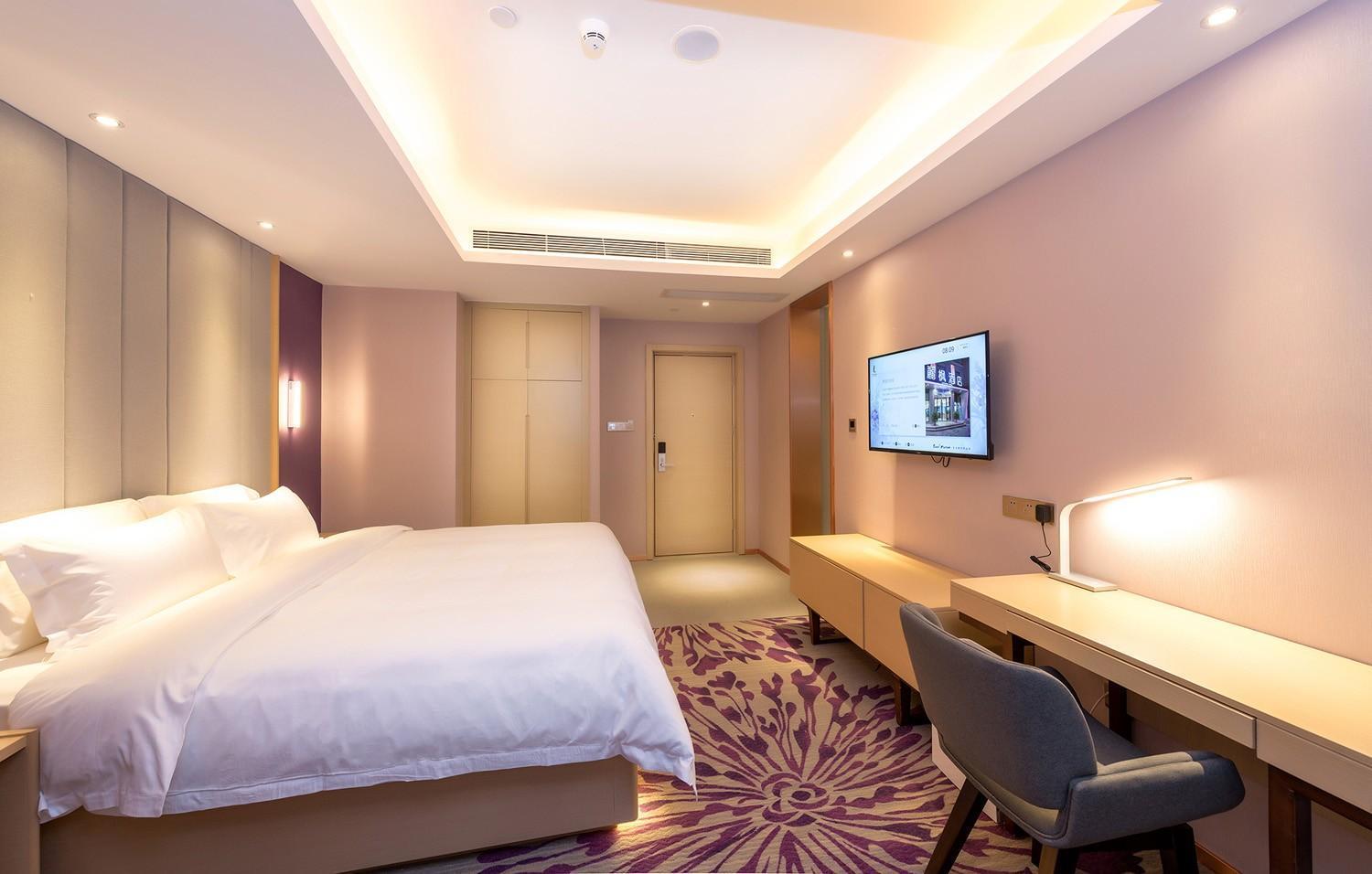 Lavande Hotel (Yingde Yingzhou Avenue) 19/46