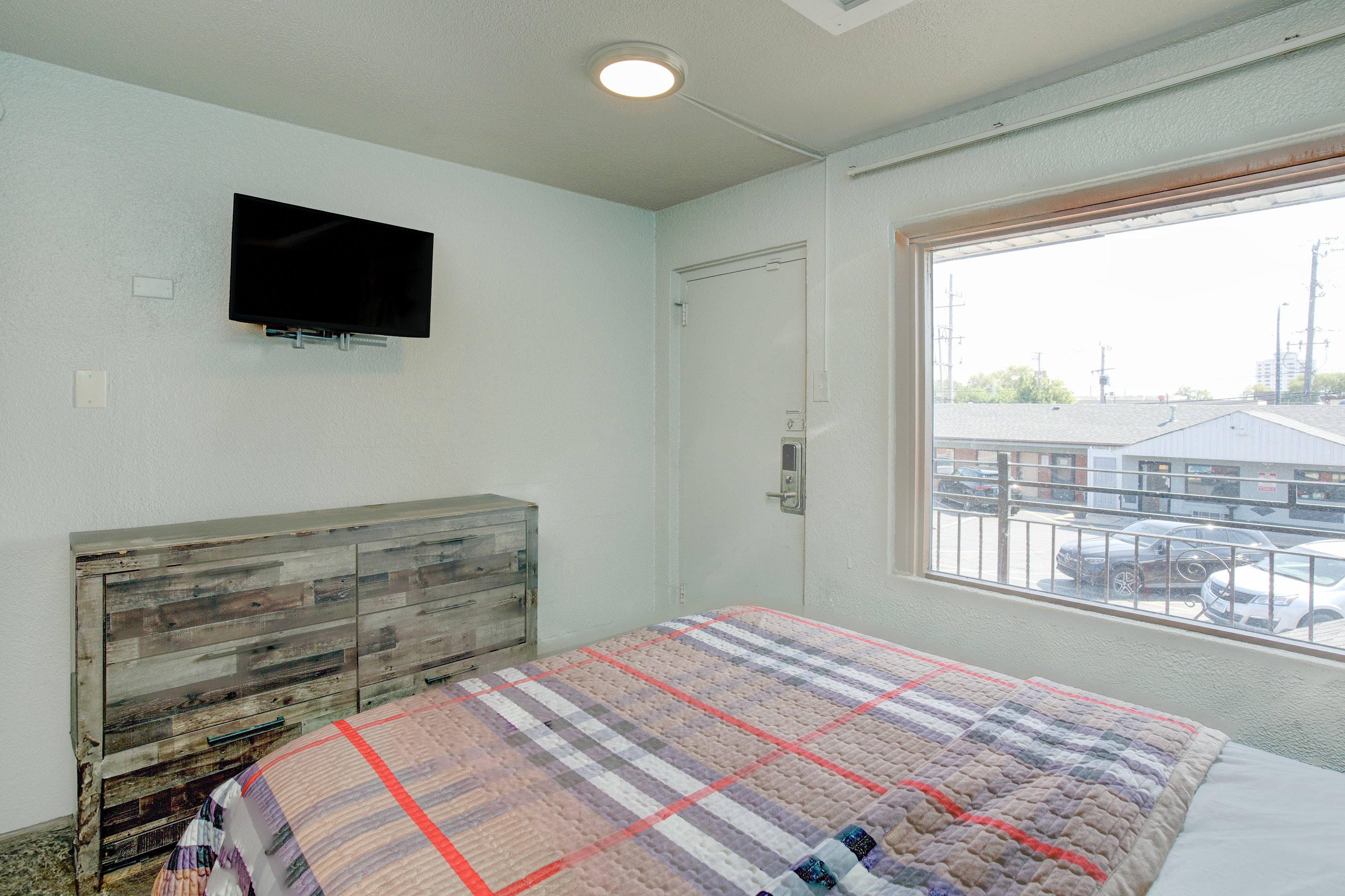 Miami Inn & Suites 34/55