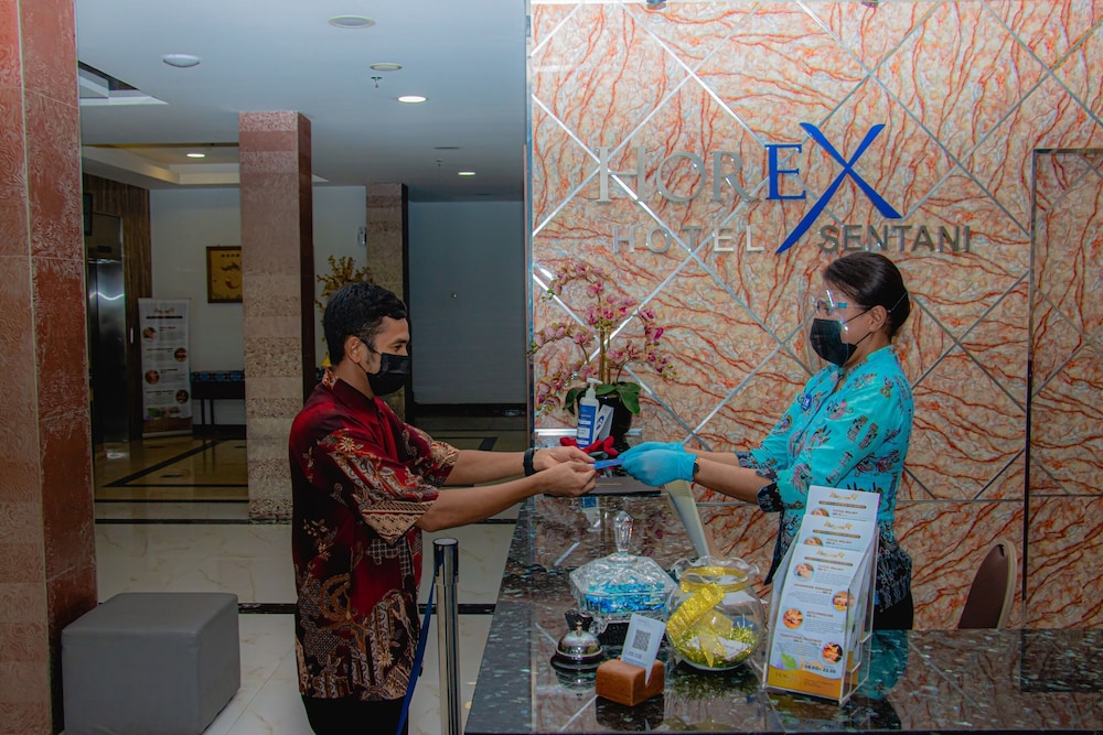 Horison Express Sentani 53/63