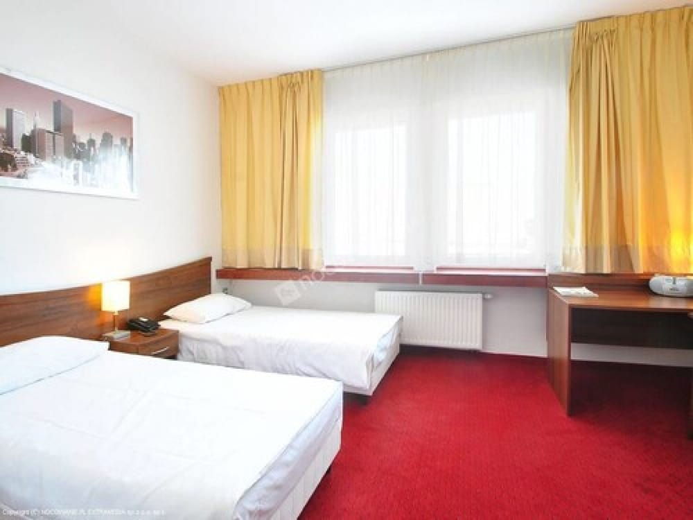Mhotel 9/50