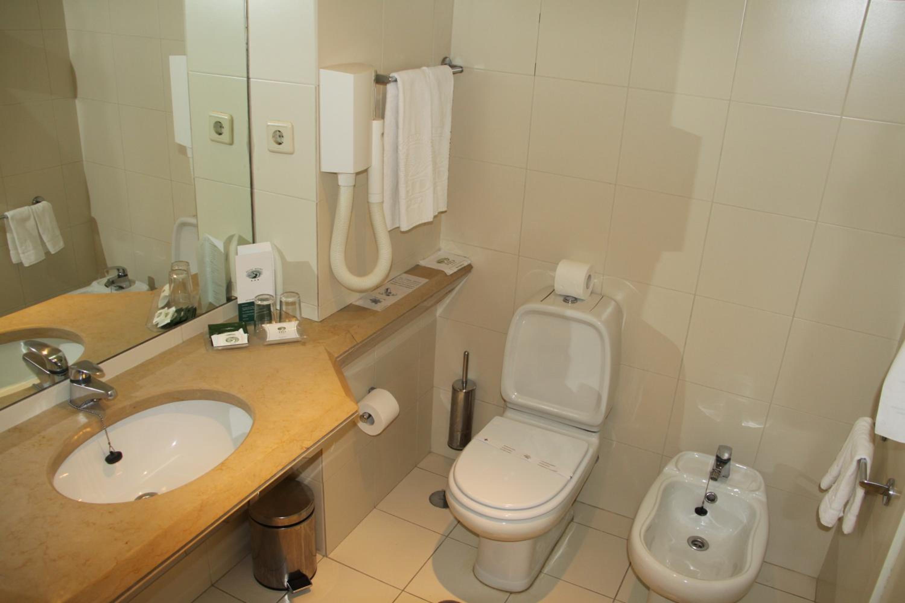 Hotel Douro 25/27