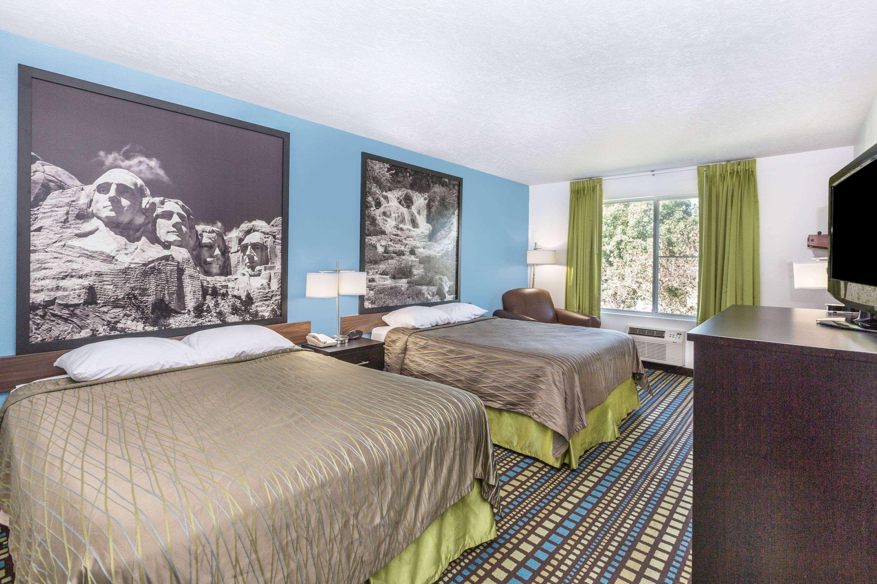 Super 8 By Wyndham North Sioux City 21/34
