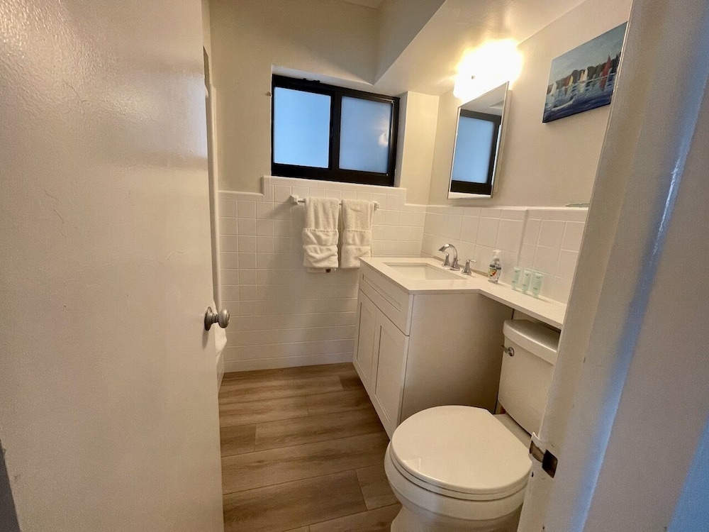 Tropic Isle Beach Resort 47/50