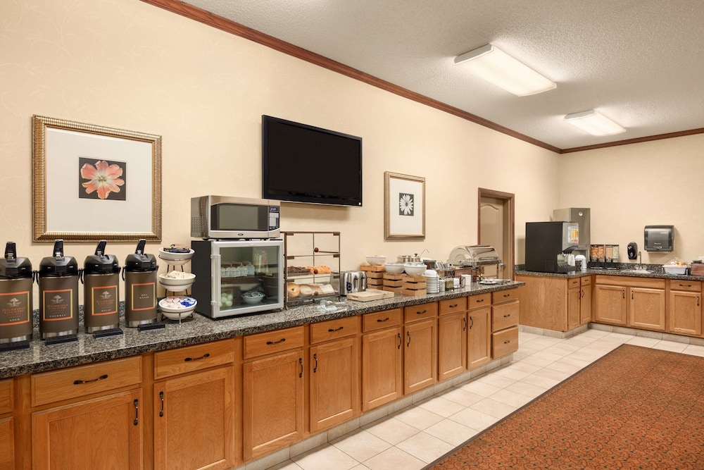 Country Inn & Suites by Radisson, Sioux Falls 17/21