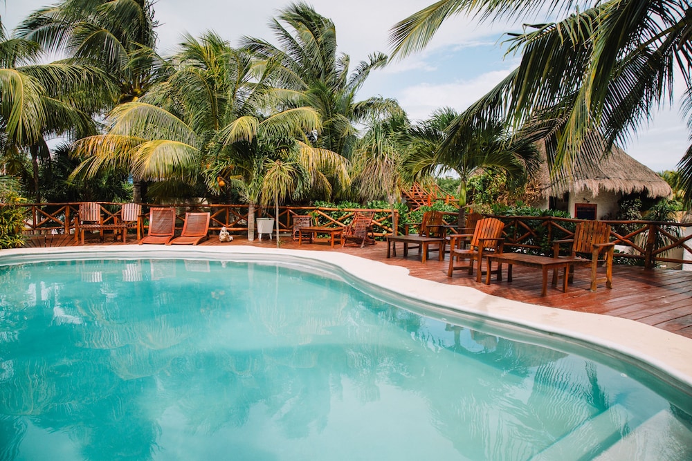 Ensueno Holbox & Beach Club 44/74