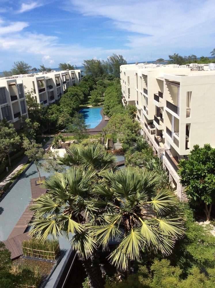 Away Baan Nub Kluen Beachfront At Huahin 21/29