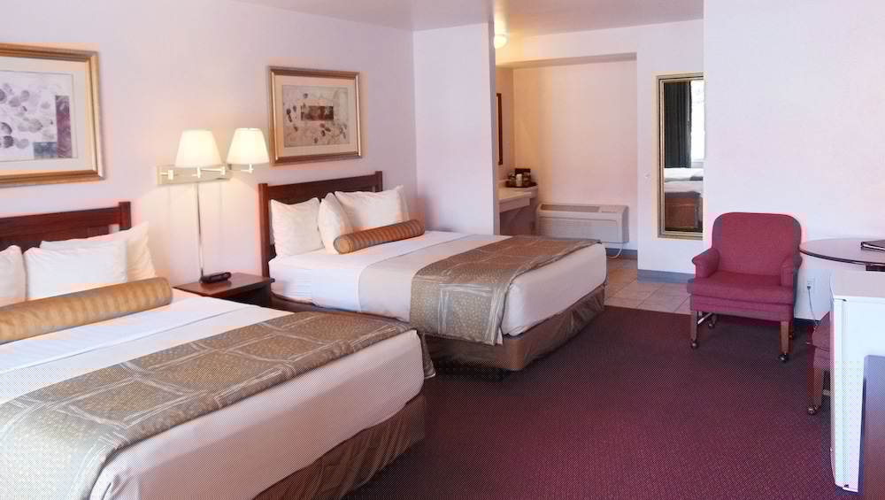 MAGNUSON HOTEL MANITOU SPRINGS 14/40