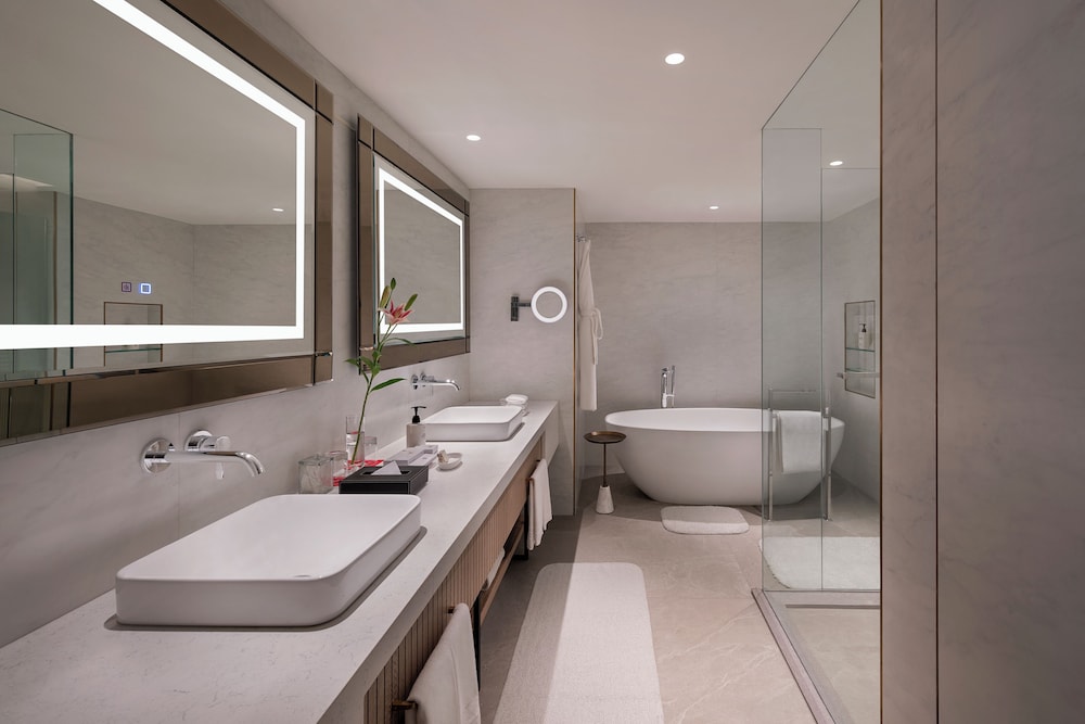 Trident Nariman Point 49/50
