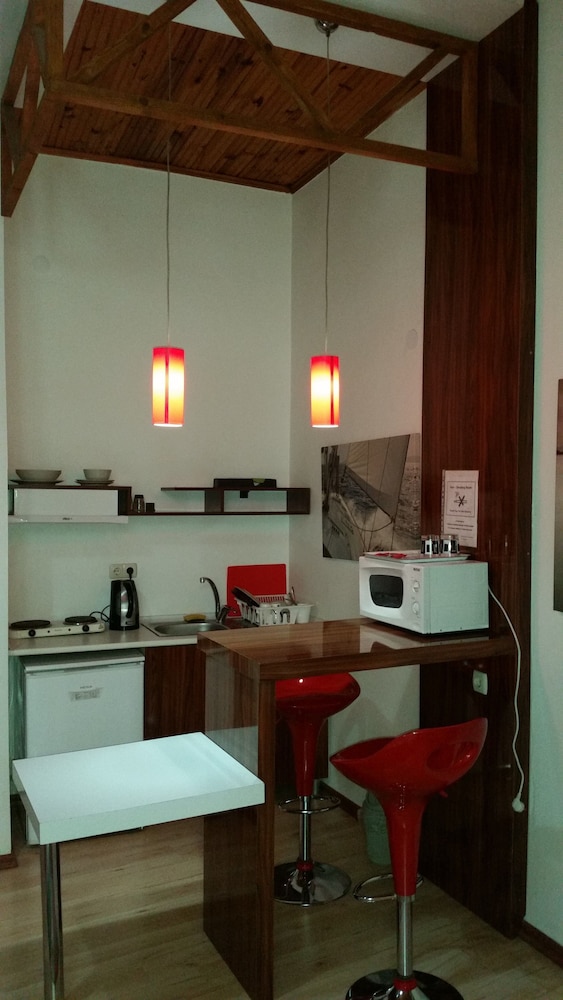 NEW PERA HOTEL 51/59