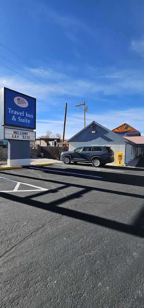 Travel Inn & Suite 31/37