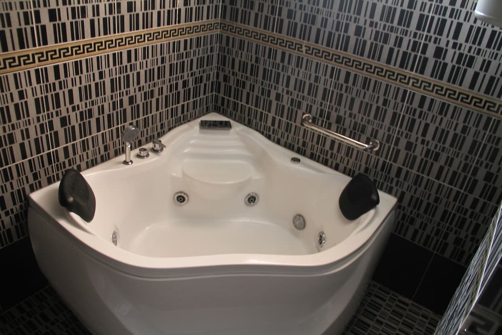 Emmad Furnished Hotel 43/50