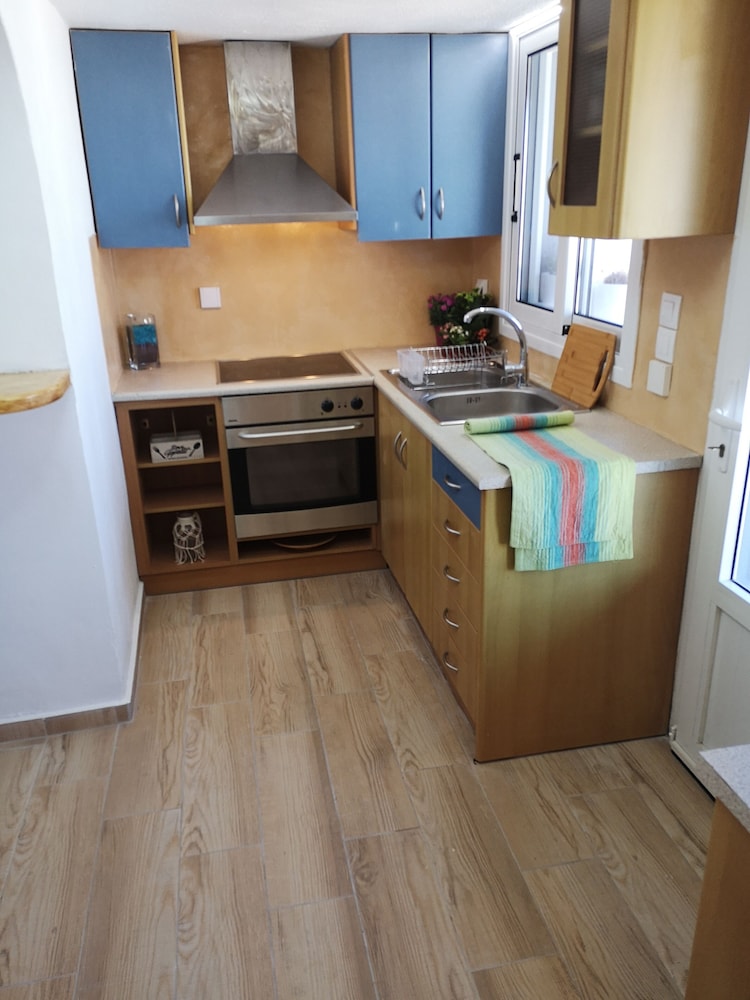 Amerisa Suites 22/85