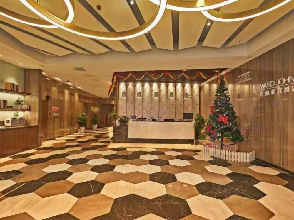 Howard Johnson by Wyndham Life Changrong 6/25