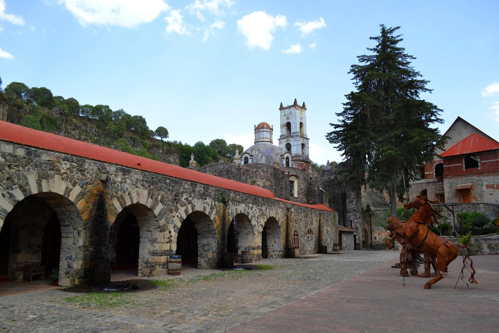 Hacienda Santa Maria Regla 12/70