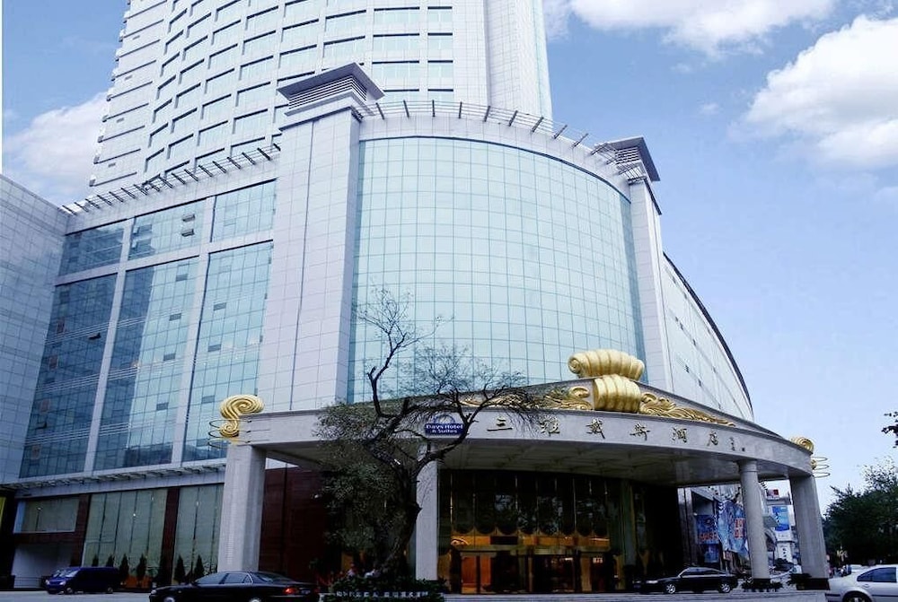 Days Hotel and Suites by Wyndham Jiaozuo 1/27