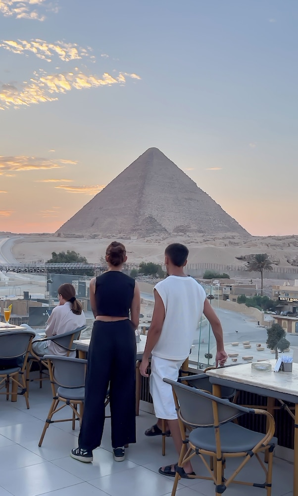 Giza Pyramids View Inn 44/50
