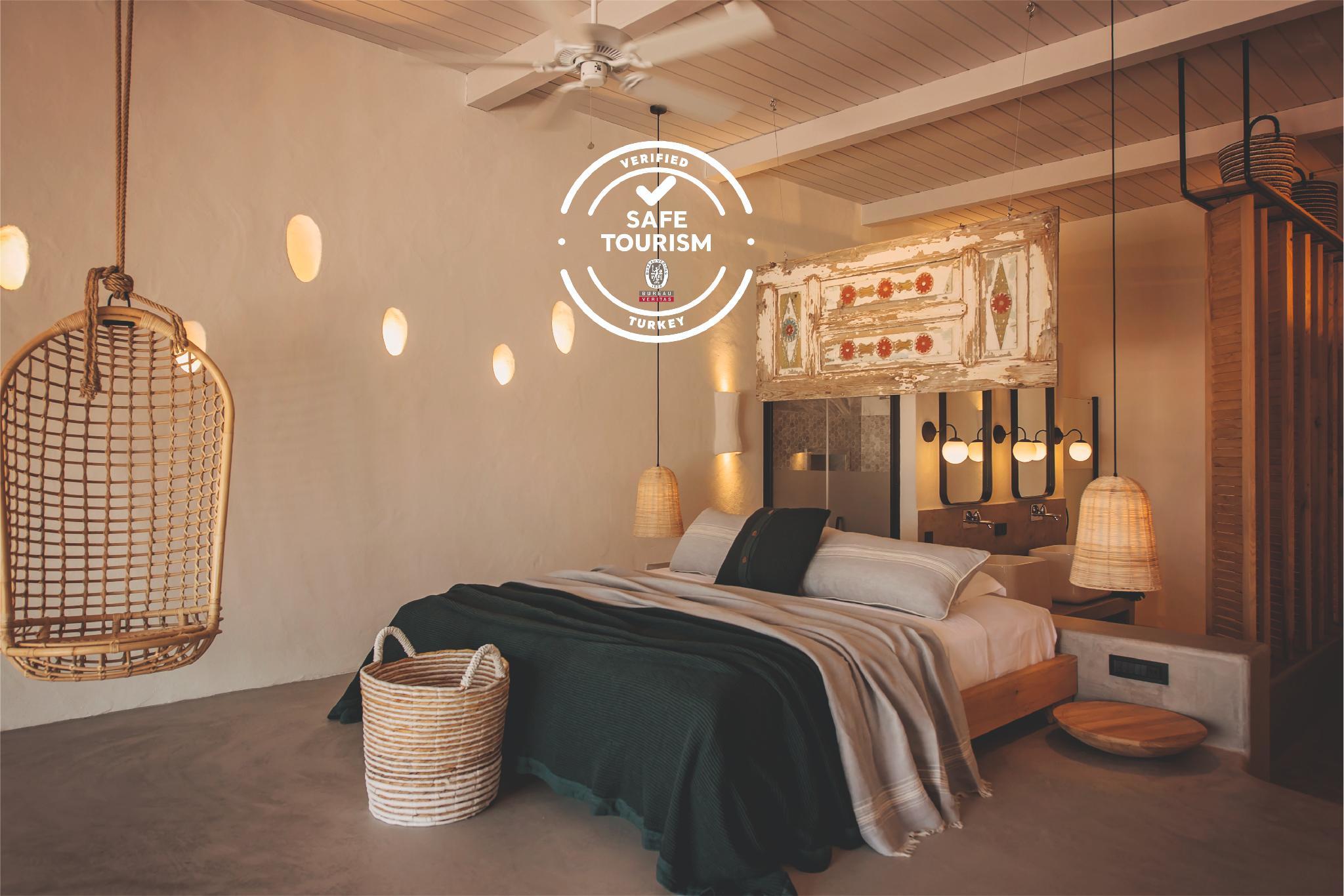 Penthouse Suite, Sea View