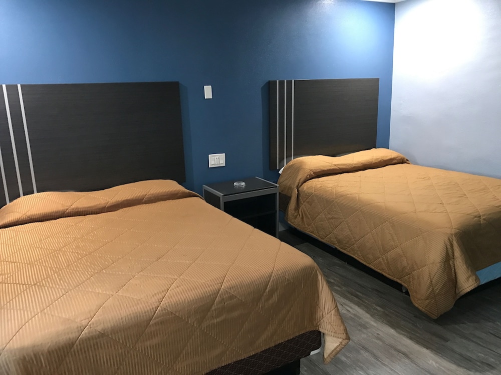Empire Inn Motel 14/30