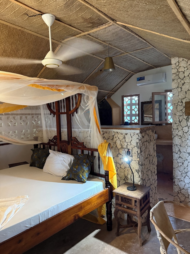 Mbuyuni Beach Village 61/83