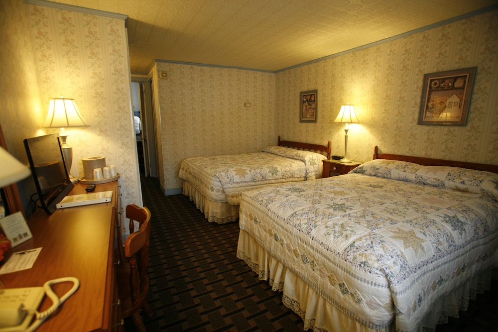 Bennington Motor Inn 21/35