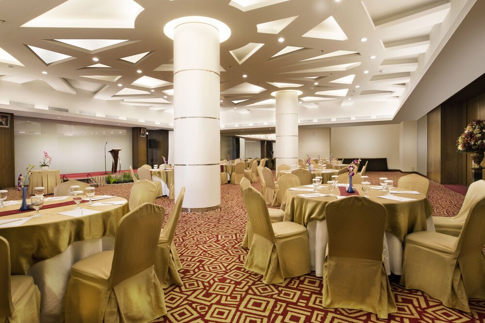 Grand Zuri Bsd City 52/61