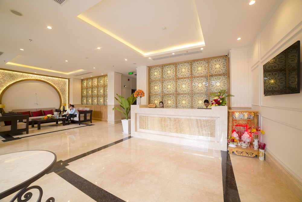 Edele Hotel 6/67
