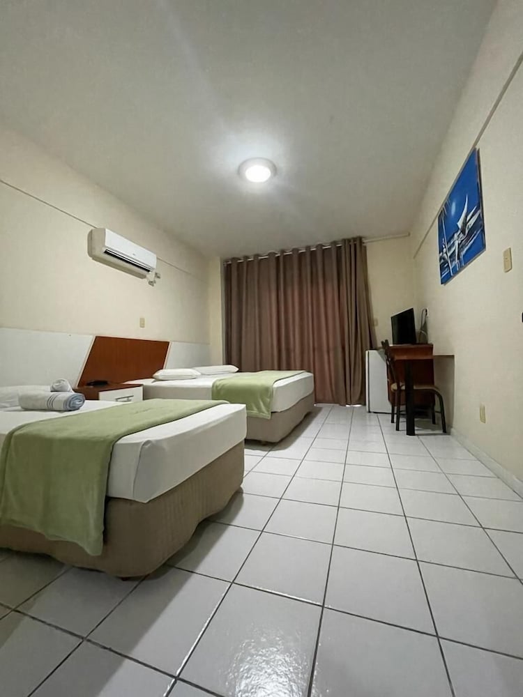 Fragata Hotel 10/32