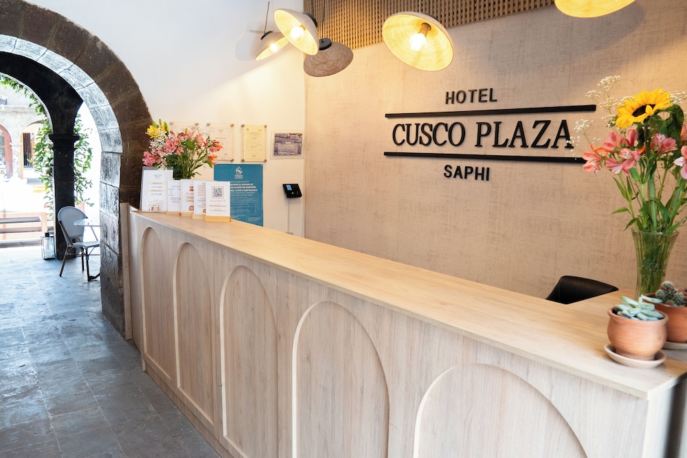 Cusco Plaza Saphi 10/75