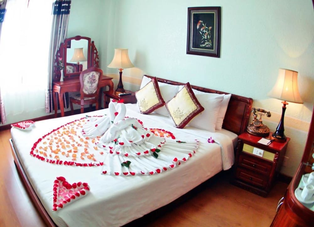 Ninh Kieu 2 Hotel 11/50