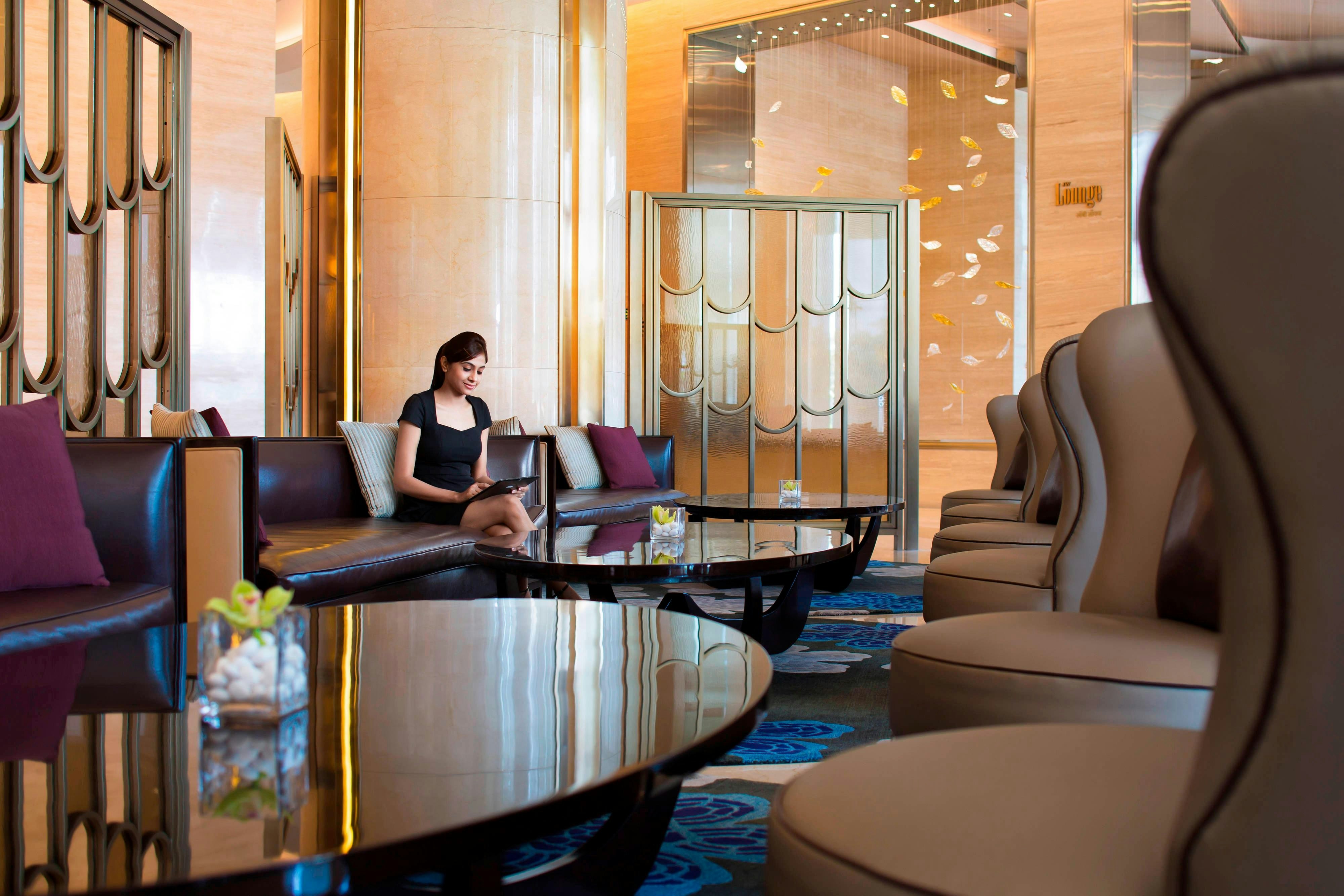 Jw Marriott Hotel Mumbai Sahar 25/40