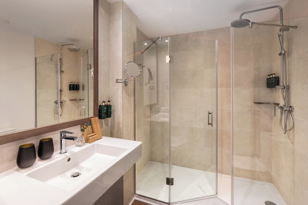 Melia Madrid Serrano 70/71