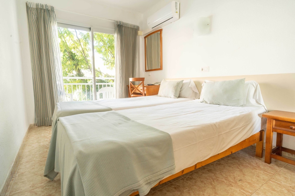 SUPERIOR, DOUBLE BED, BALCONY