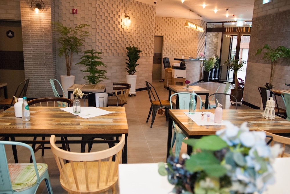 Hotel Ggulzam 35/50