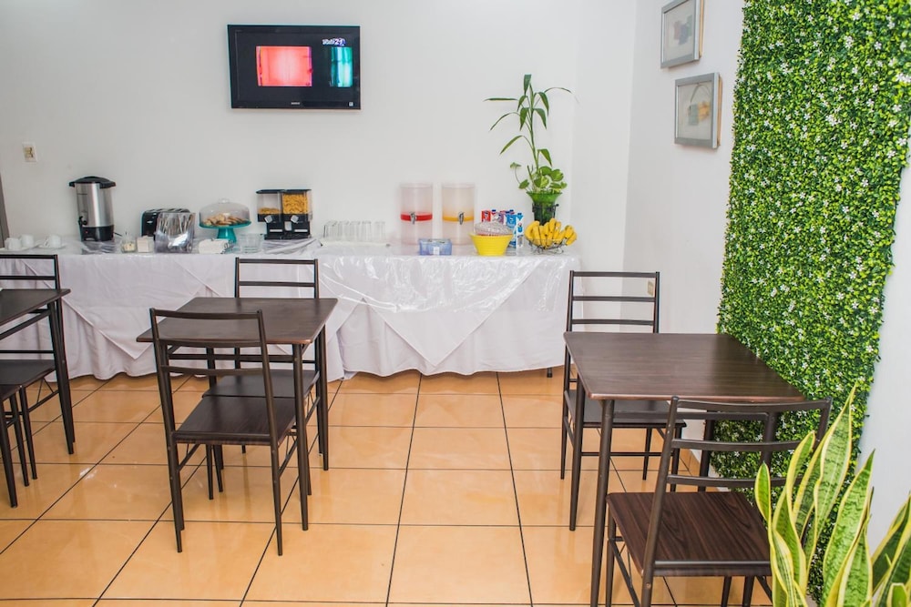 Verona Hotel 44/53