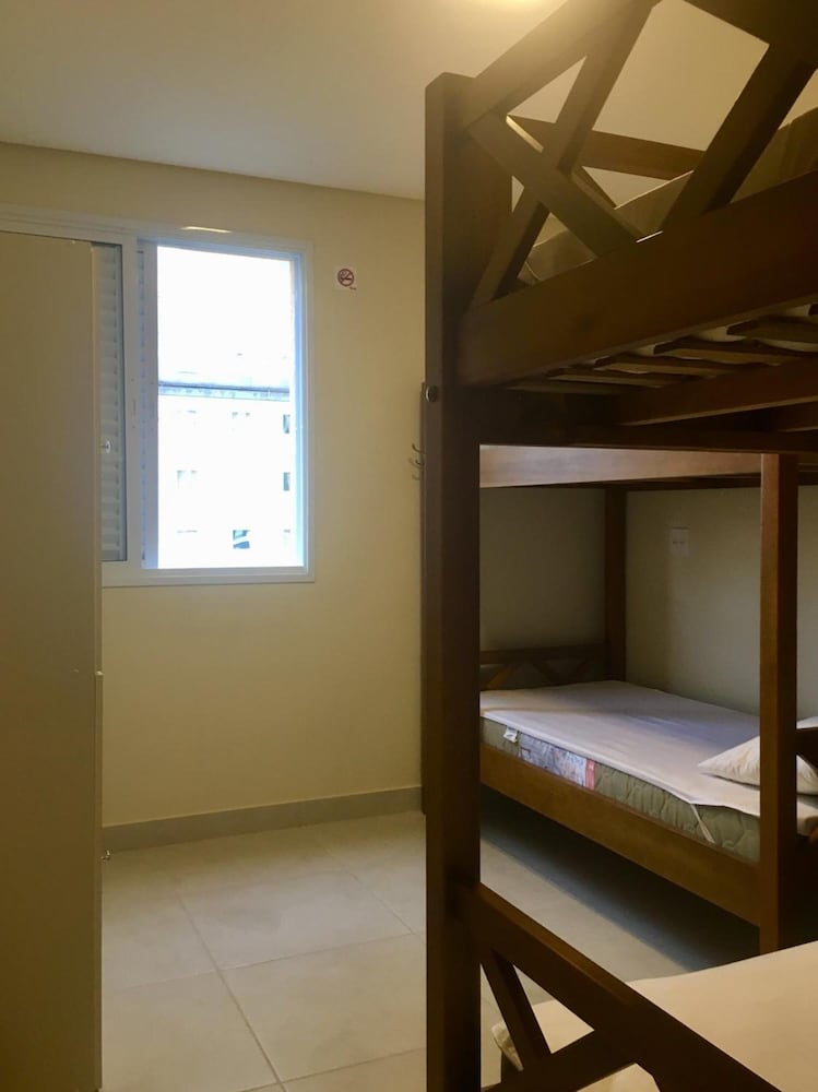 Tapera Hostel 50/50