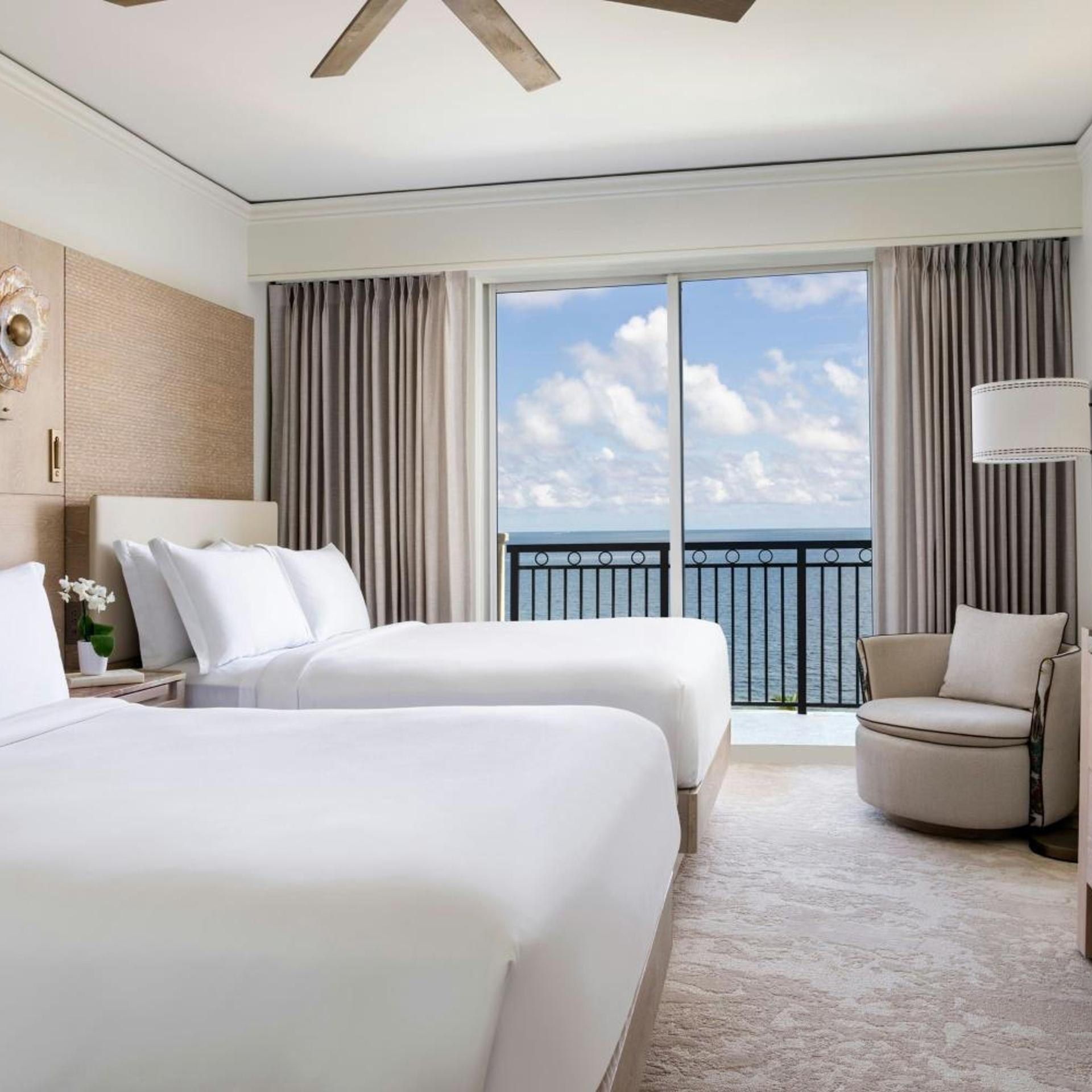 Room, 2 Queen Beds, Ocean Front, Club Lounge Access