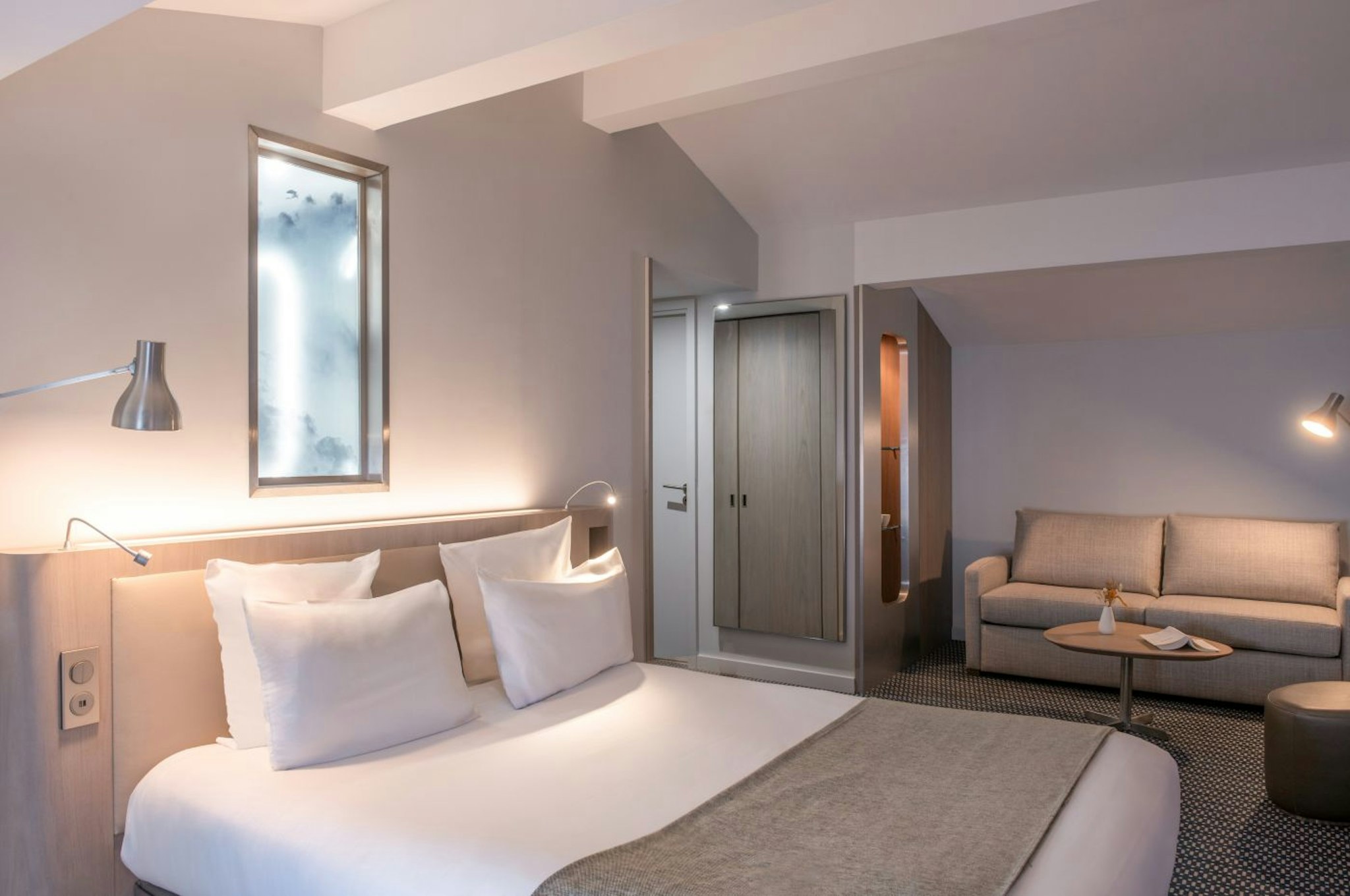 Le Grand Balcon Hotel 33/68